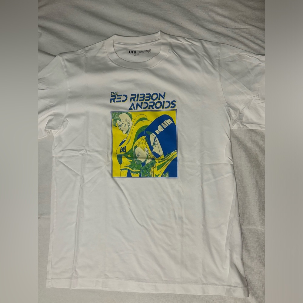 Uniqlo x DBZ.
